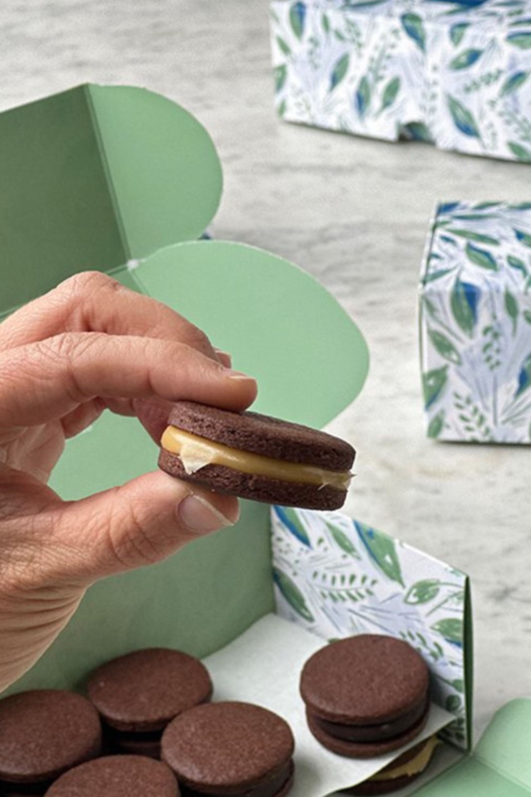 16 alfajorcitos de cacao la berlin artesanal