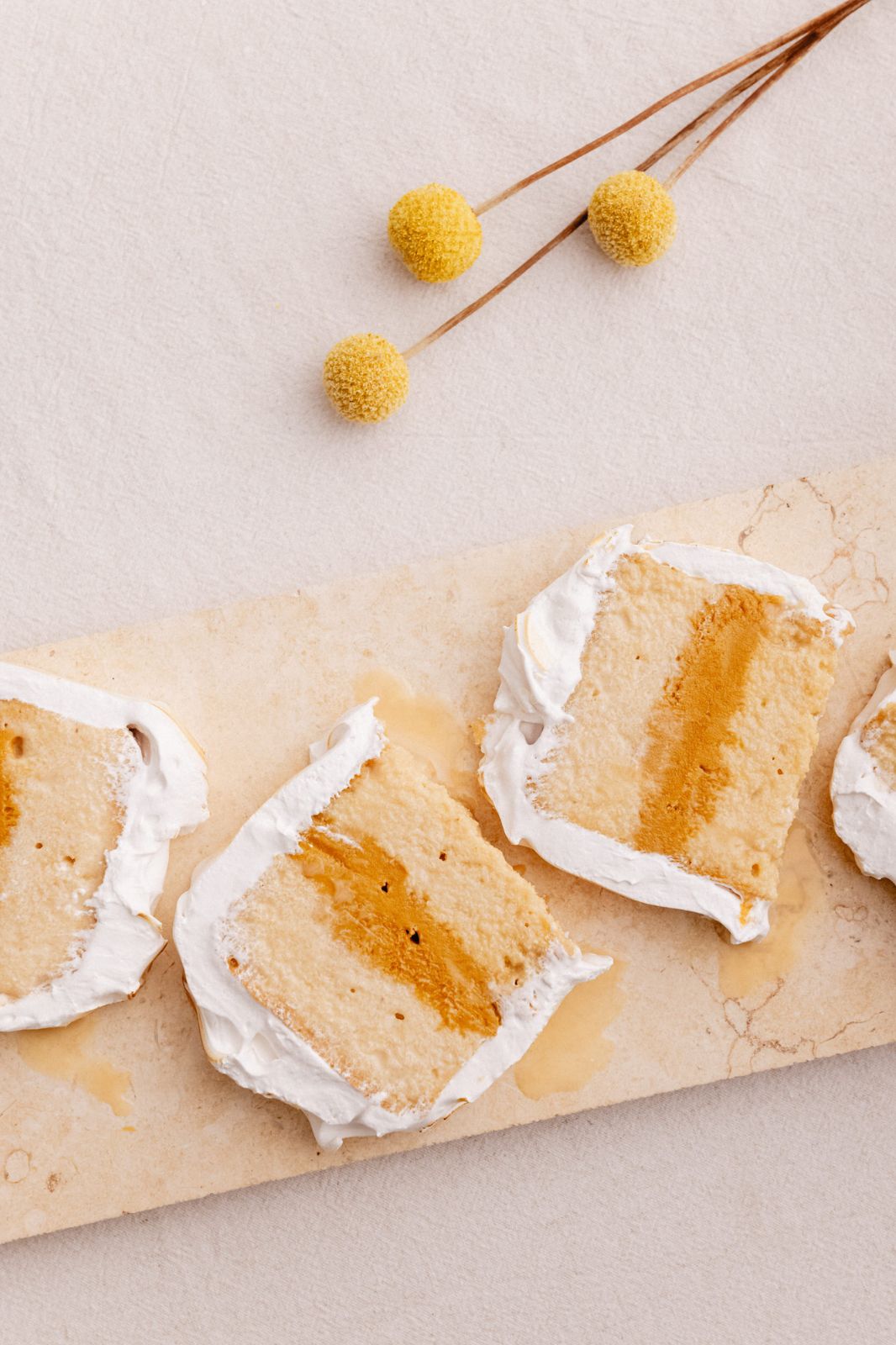 formato barra de cuatro leches lúcuma y manjar gourmet